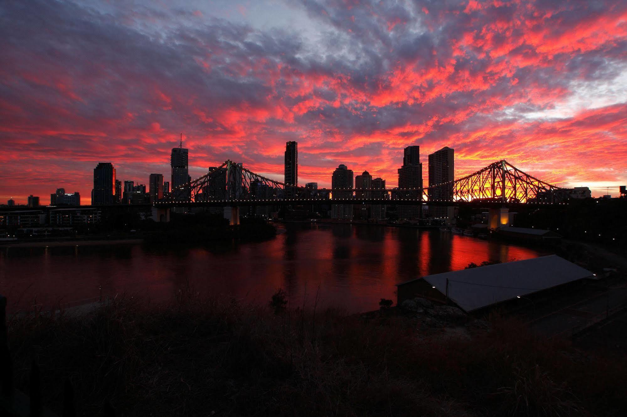 Link Portside Wharf Apartment Hotel Brisbane Exteriör bild